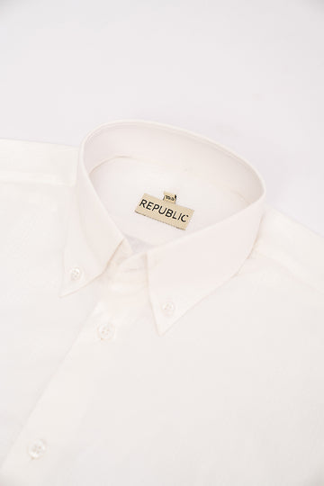 TAILORED FIT WHITE FORMAL SHIRT